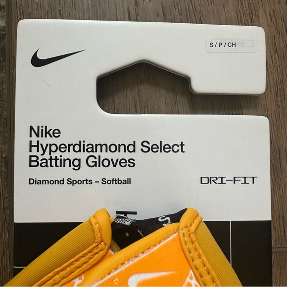 NWT! Nike Women’s Softball Batting Gloves, Hyperdiamond Select, Yellow, Small - Picture 3 of 7